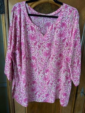 Liberty Women's Pink Floral V-Neck Silk Blouse
